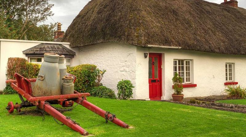 Authentic Limerick houses, will help you feel the atmosphere of real Ireland