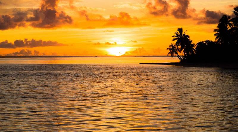 Beautiful sunset in Bora Bora Beautiful sunset in Bora Bora