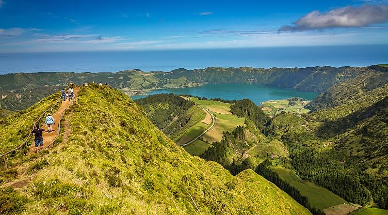 Sete Cidades Lagoa in Ponta Delgada.