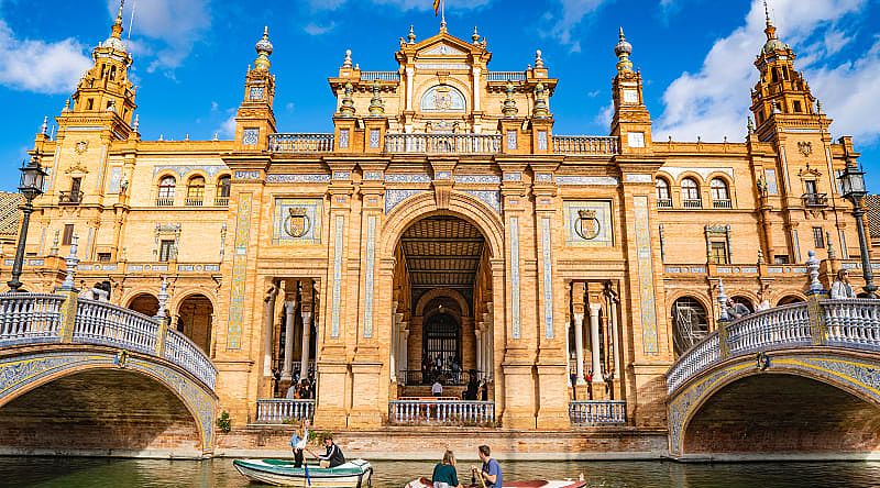 Plaza de Espana in Seville Plaza de Espana in Seville