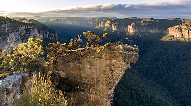Admire the unique beauty of the Blue Mountains, Australia Admire the unique beauty of the Blue Mountains, Australia