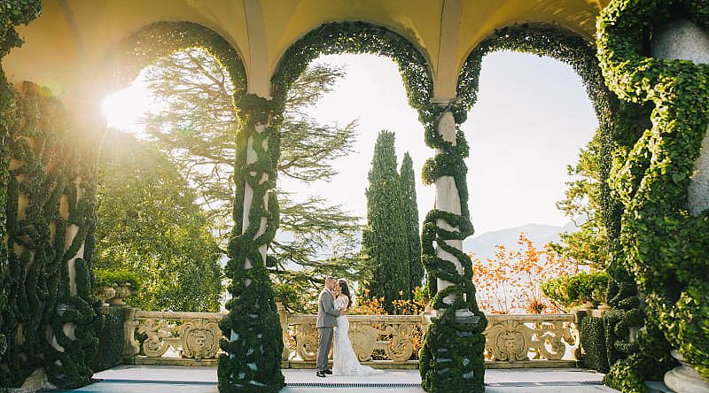 Couple eloping at Villa del Balbianello on Lake Como, Italy