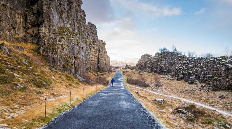 Snow covered mountains in iceland in the winter thingvellir national park