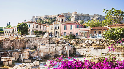Plaka is the most ancient district of Athens in its very center, right below the Acropolis.