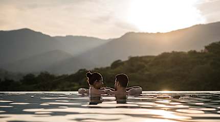 Couple at a luxury resort in Colombia.