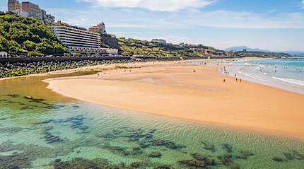 Plage de la Côte des Basques in Biarritz, France