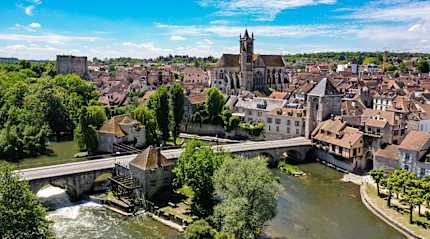 The medieval town of Moret-sur-Loing.