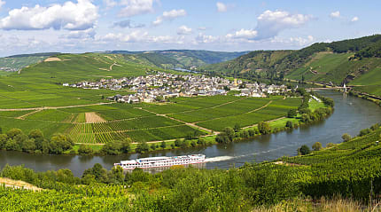 Scenic Moselle river cruise in Germany