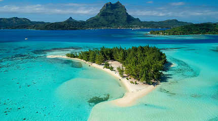 Bora Bora, French Polynesia.  Photo courtesy of Tahiti Tourisme / Mark Fitz