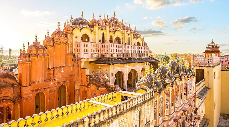 Hawa Mahal palace, Palace of the Winds, in Jaipur, Rajasthan