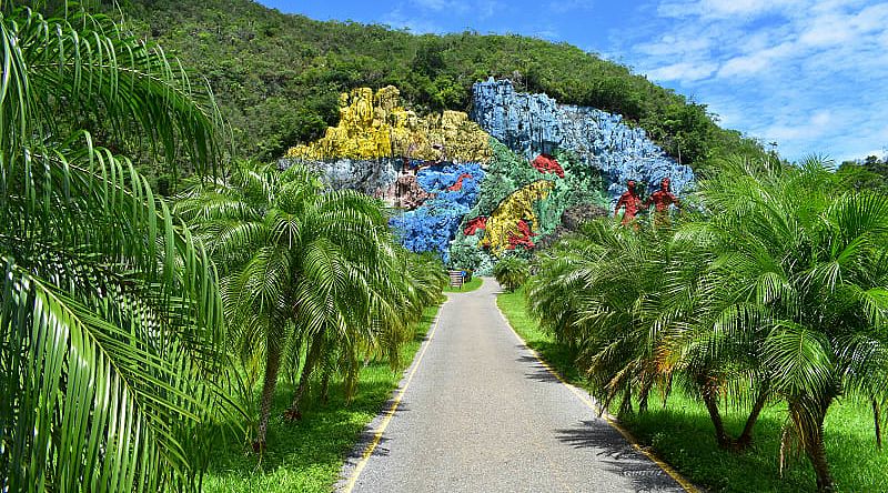 Mural of Prehistory in Vinales, Cuba Mural of Prehistory in Vinales, Cuba