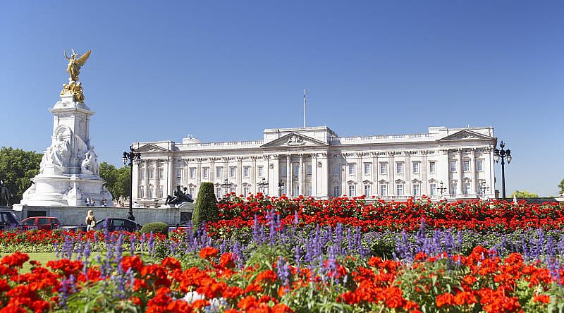 Buckingham Palace and the Queen's Garden in London, England.