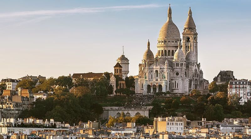 The Sacré Cœur in Montmartre, France. The Sacré Cœur in Montmartre, France.