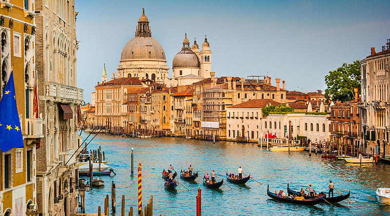 Grand Canal and view of the Basilica di Santa Maria della Salute, Venice, Italy Grand Canal and view of the Basilica di Santa Maria della Salute, Venice, Italy