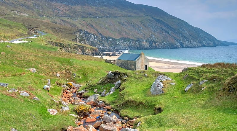 Dunquin Bay in Kerry County, Ireland Dunquin Bay in Kerry County, Ireland