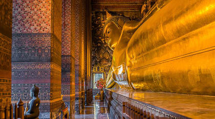 Reclining Buhhda at Wat Pho in Bangkok, Thailand