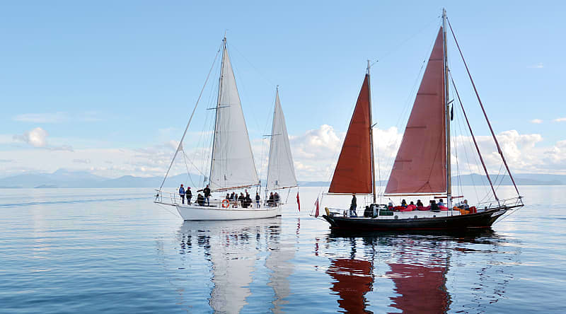 Yachting on New Zealand's largest lake, Taupo Yachting on New Zealand's largest lake, Taupo