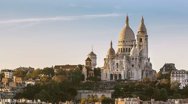 Bohemian charm of the Basilica of Montmartre, Paris