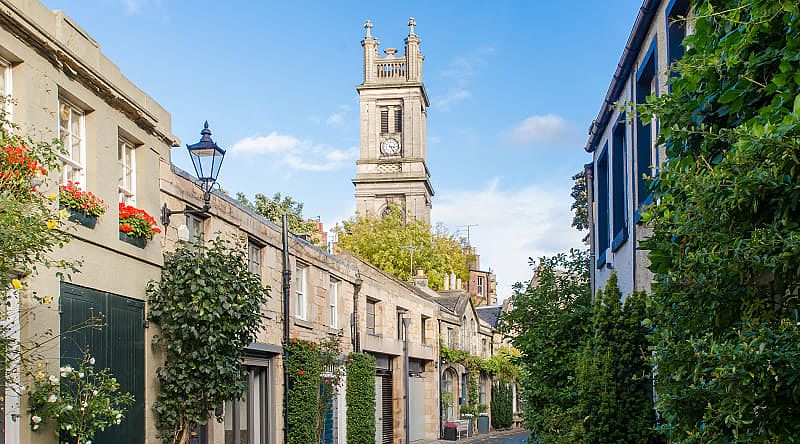 Circus Lane in Edinburgh, Scotland