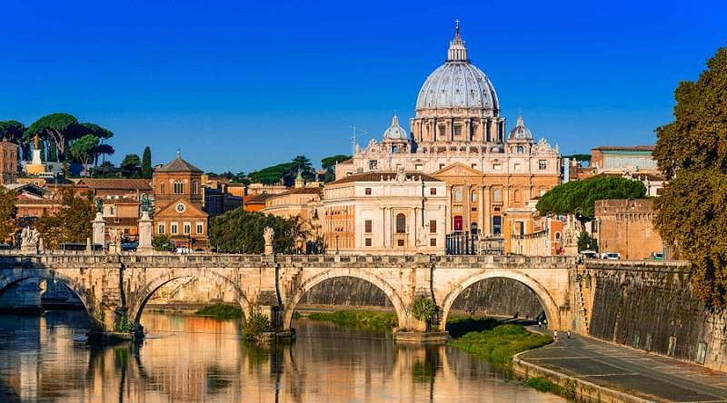 Dome of San Pietro in Rome, Italy Dome of San Pietro in Rome, Italy