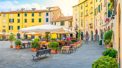 Lucca , Market Square, Piazza dell'Anfiteatro in Italy