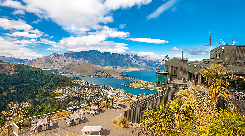 Lake Wakatipu in Queenstown, New Zealand
