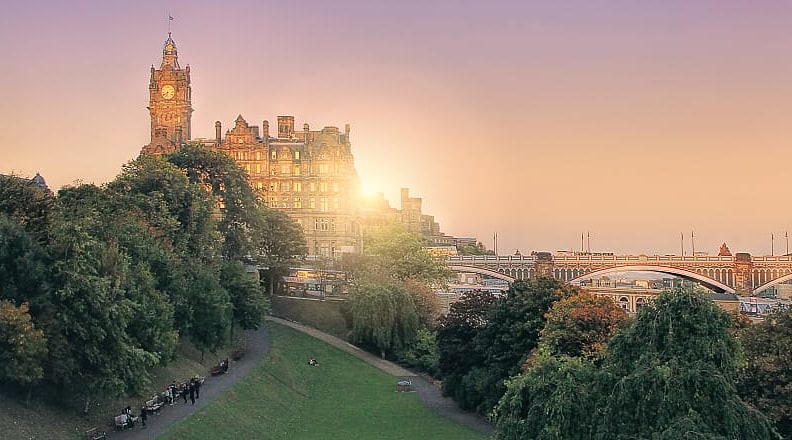 Panoramic view of the sun setting in Edinburgh, Scotland