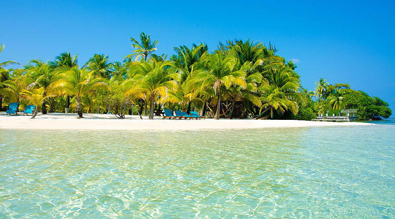 Paradise Beach on beautiful island South Water Caye, Belize.