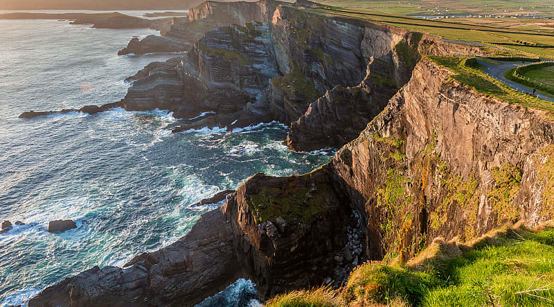 Kerry Cliffs along the Ring of Kerry in Ireland