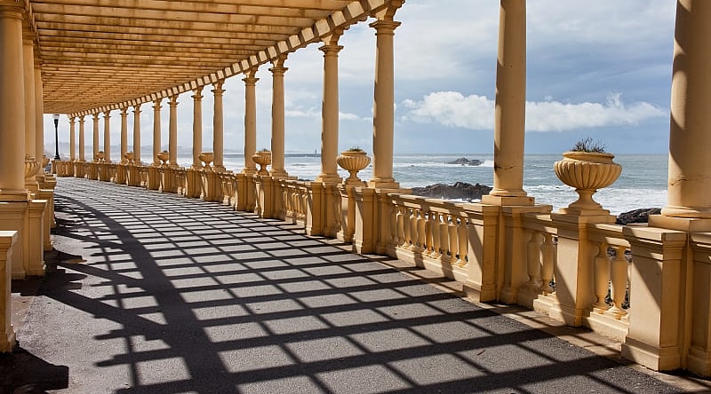 Pergola da Foz is one of Porto's most recognizable landmarks and must-see in Portugal