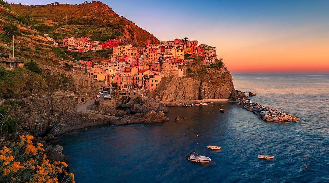 Manarola at sunset, Cinque Terre, Italy.