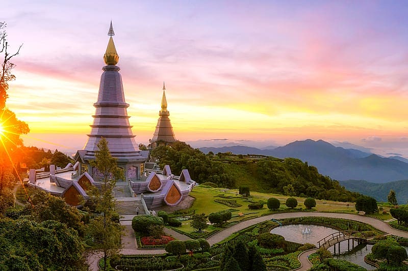 Royal Twin Pagoda, Chiang Mai