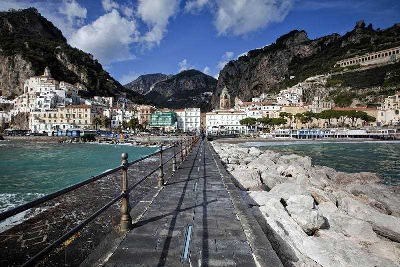 Walking path on the rocks, Amalfi Coast, Italy
