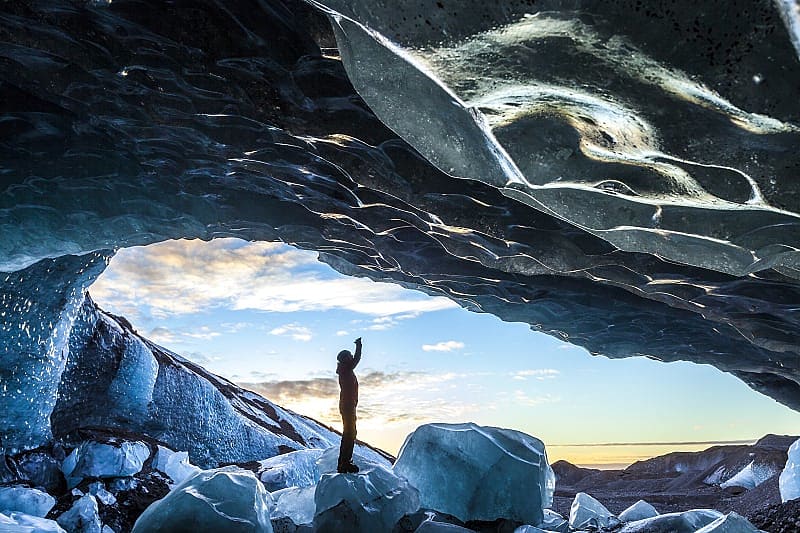Svínafellsjökul Glacier in Iceland Exploring Svínafellsjökull glacial cavern in Iceland