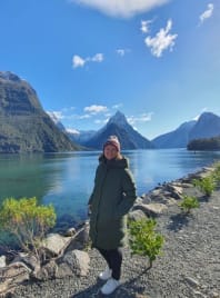 Travel agent Danielle in New Zealand