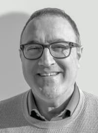 Travel agent Jordi in Spain office 