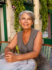 Travel agent Sabine in France