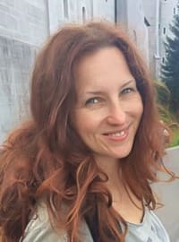 Travel agent Vanessa in Italy