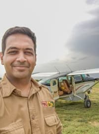 Travel agent Tehsin in Tanzania