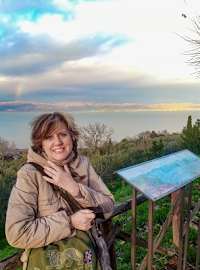 Travel agent Stefania in Italy