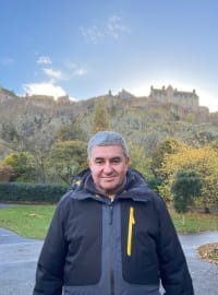 Travel agent Jeff in Scotland