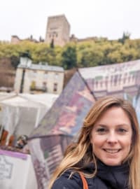 Travel agent Emely in Europe