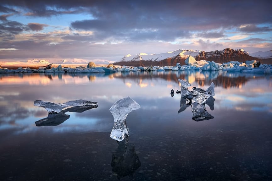 Ice forms at Jokulsarlon Glacier Lagoon 