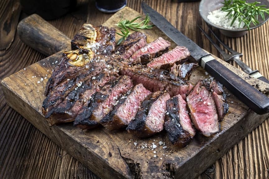  Popular tuscan cuisine, Bistecca alla Fiorentina