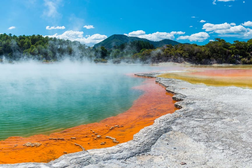 Wai-O-Tapu geothermal pools in Rotorua, New Zealand