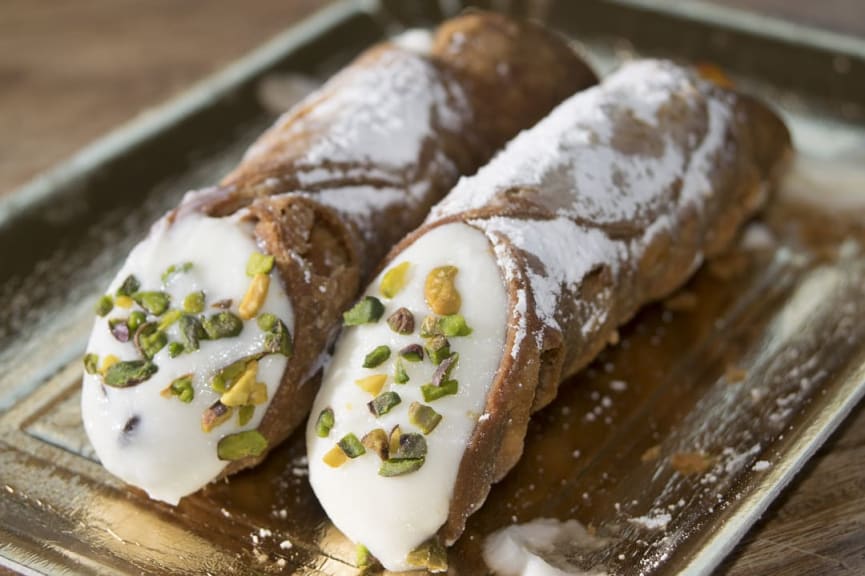 Traditional homemade Sicilian cannoli