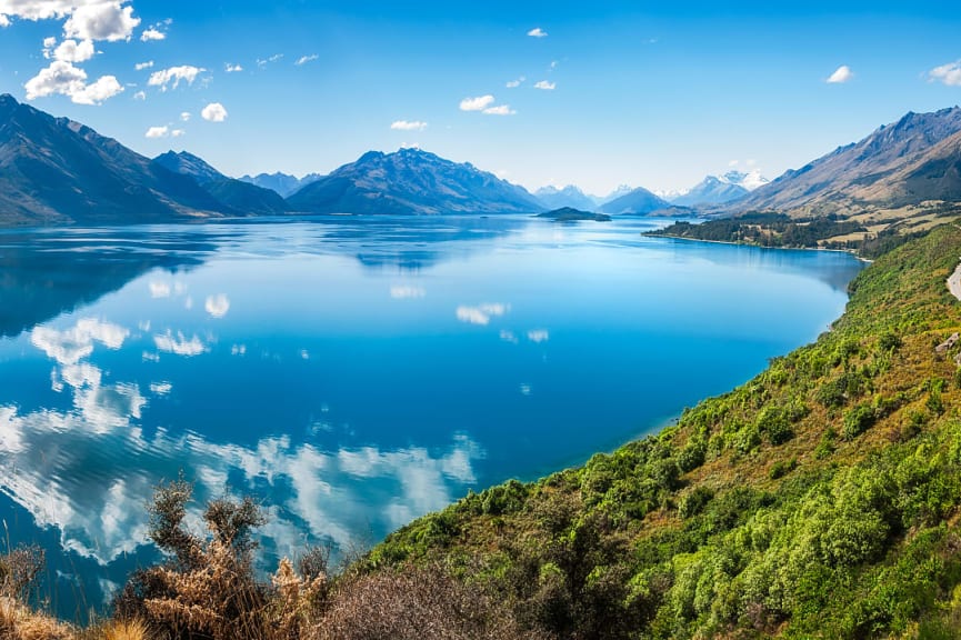 Lake Wakatipu in New Zealand 