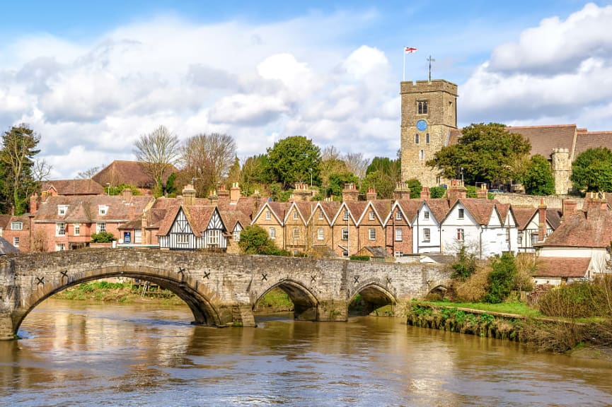 Aylesford village with medieval bridge in Kent, England