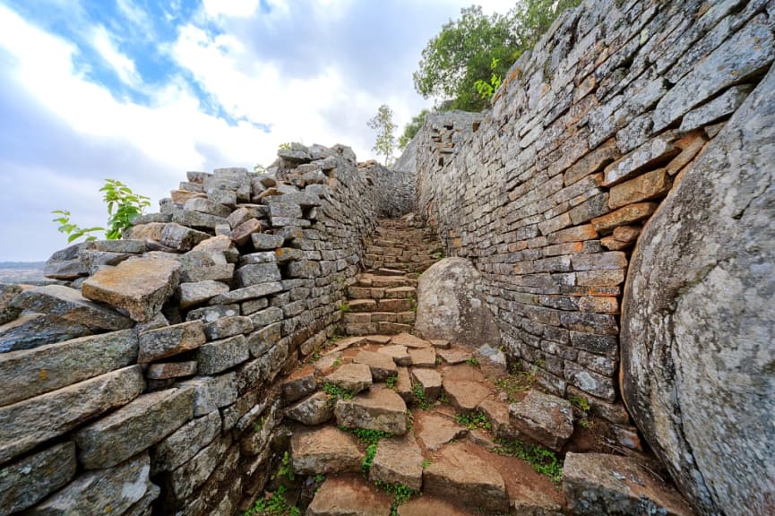 Rocky ruins of the Great Zimbabwe Citadel