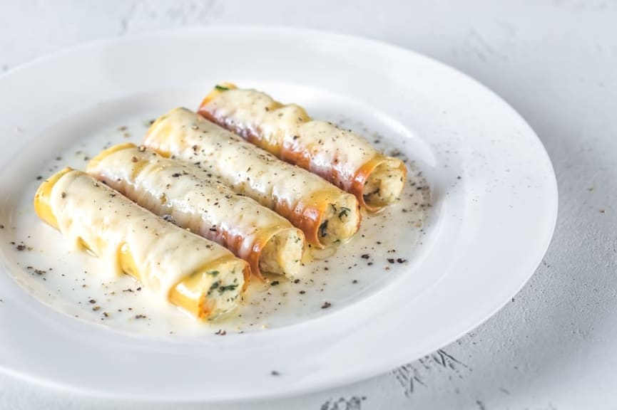 Cannelloni pasta stuffed with ricotta